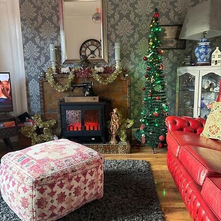 Spacious Villa 5 Mins From Nature Reserve And Town South Kessock エクステリア 写真